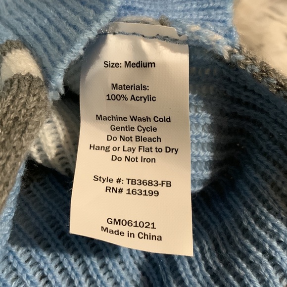 🎉HP🎉 Dog sweater “Winter Bod” size Med NWOT - Picture 3 of 3